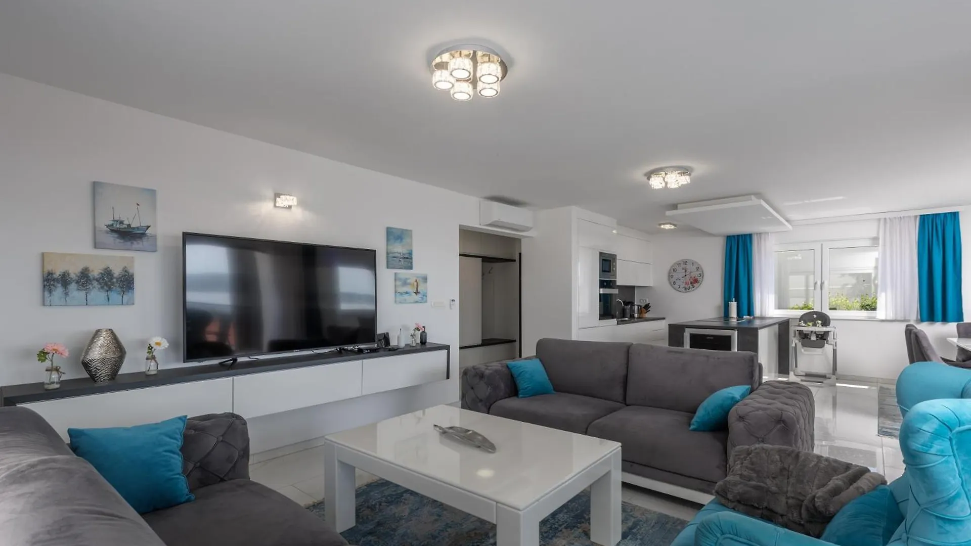 Luxury Pool Apartment With Sea View - Happy Rentals Crikvenica